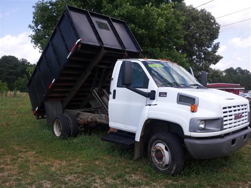 2003 GMC Sierra 3500 HD for sale by owner in MADISON