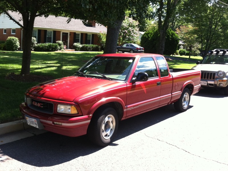1997 GMC Sonoma for sale by owner in FAIRFAX