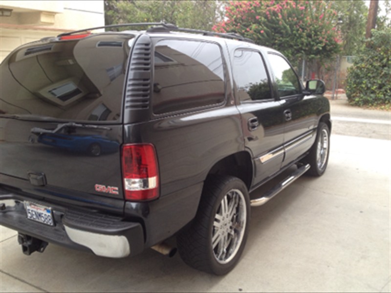 2003 GMC Yukon for sale by owner in NORTHRIDGE