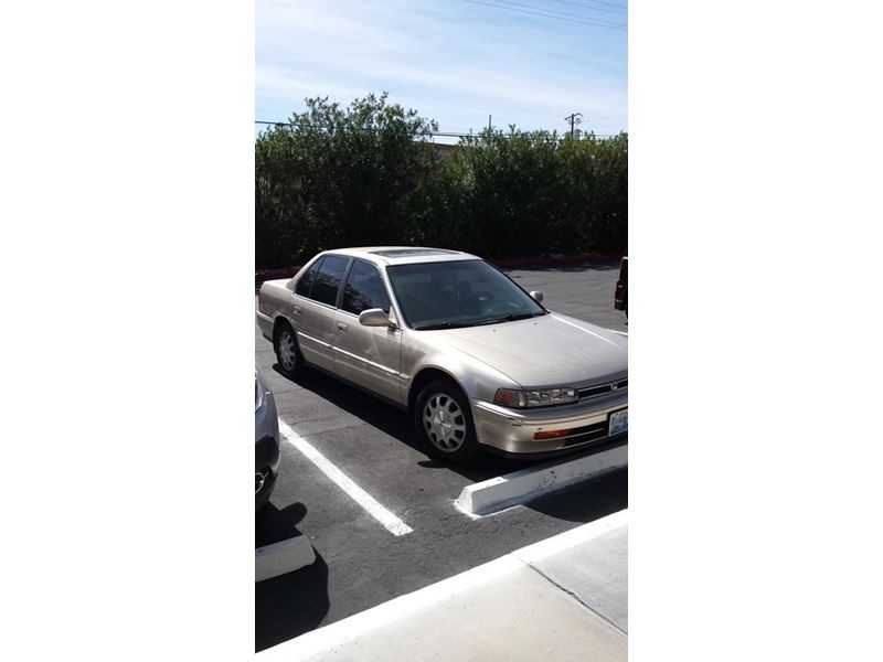 1993 Honda Accord for sale by owner in Las Vegas