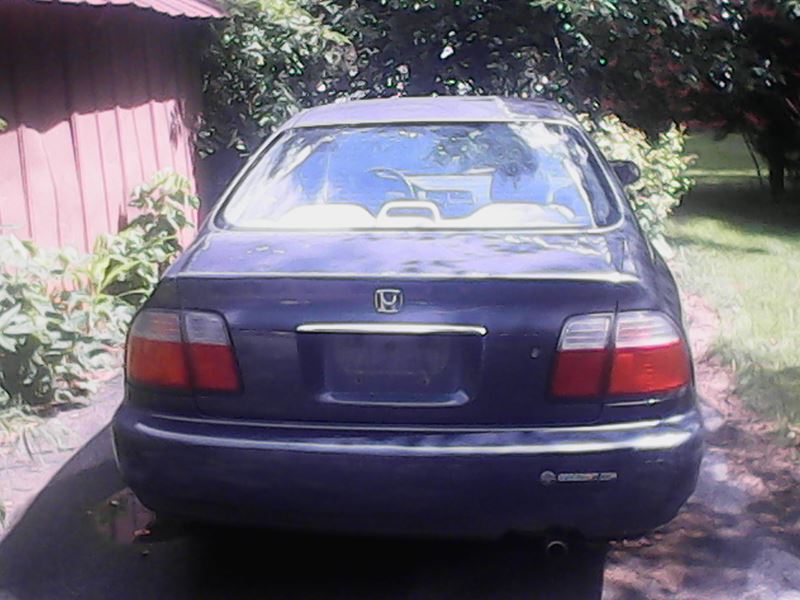 1996 Honda Accord for sale by owner in North Lewisburg