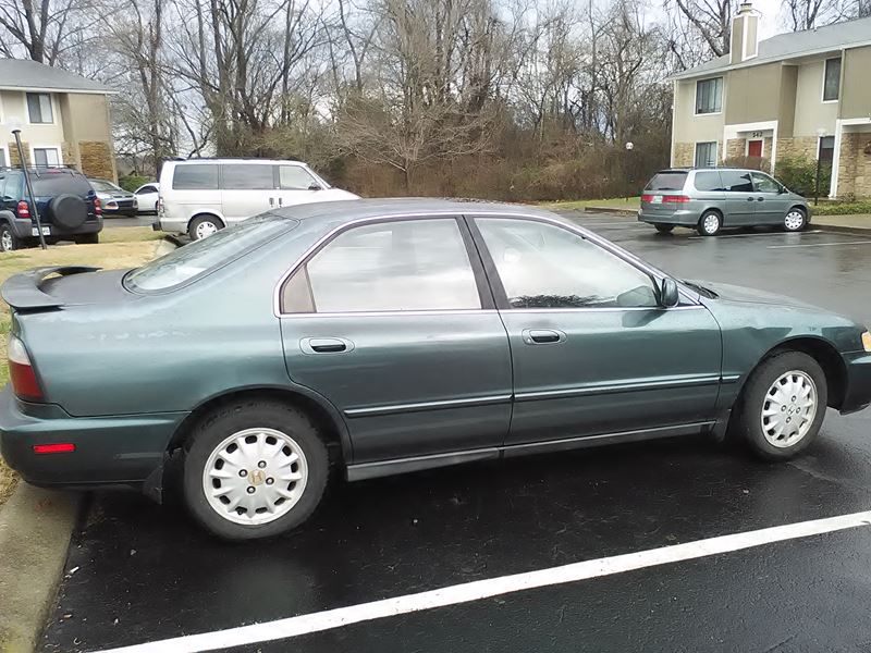 1997 Honda Accord for sale by owner in Nashville