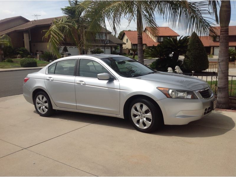 2009 Honda Accord for sale by owner in LA PALMA