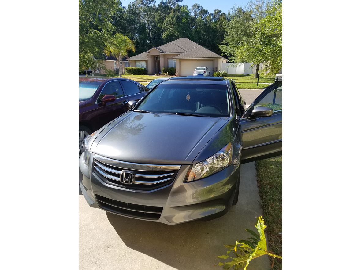 2011 Honda Accord for sale by owner in Jacksonville