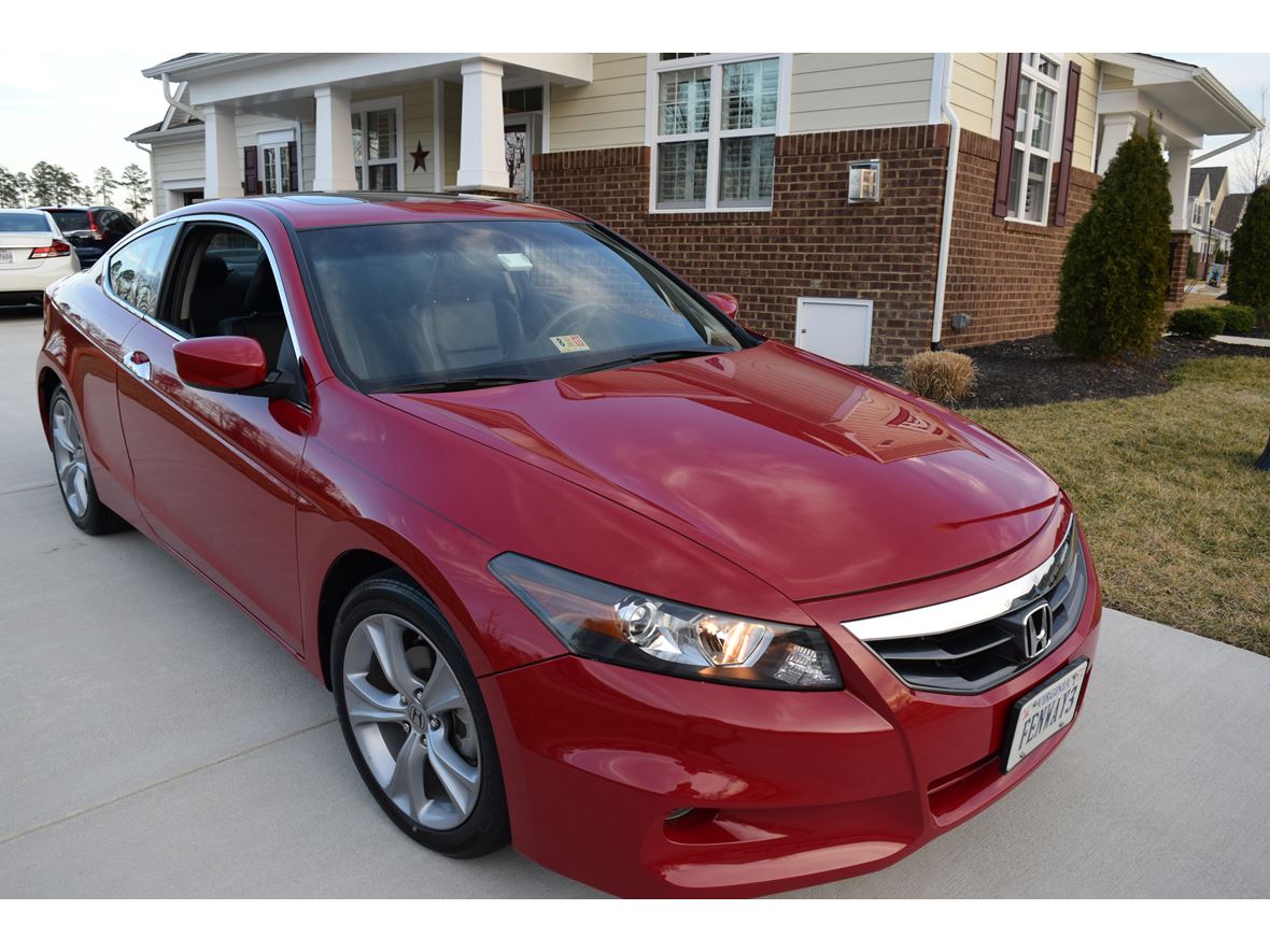 2012 Honda Accord Coupe for sale by owner in Chesterfield