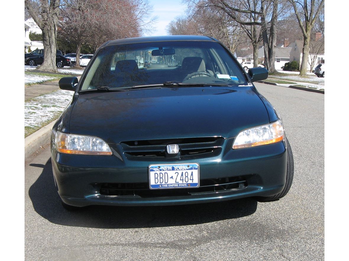 1998 Honda Accord LX-A for sale by owner in Garden City