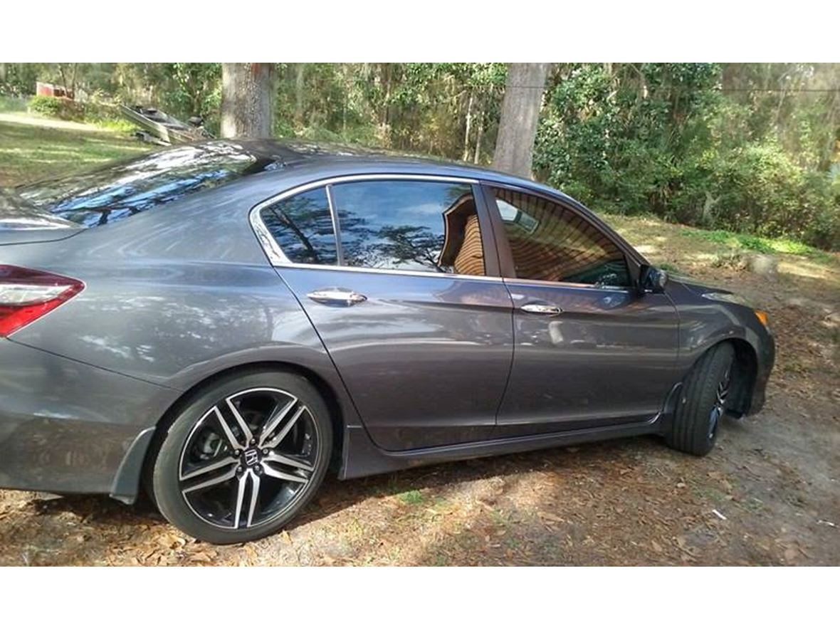2016 Honda Accord Sport for sale by owner in Brunswick