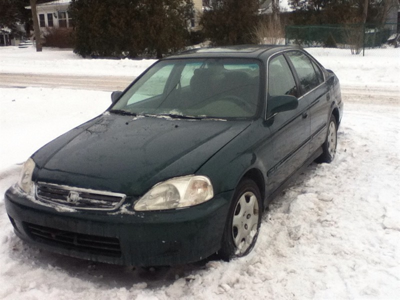 1999 Honda Civic for sale by owner in MAPLE PARK