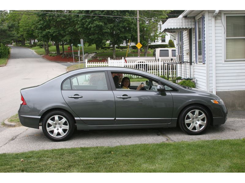 2010 Honda Civic for sale by owner in Southbridge