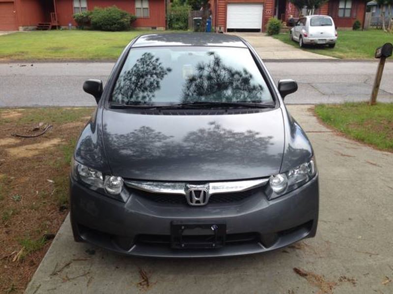 2011 Honda Civic for sale by owner in FAYETTEVILLE