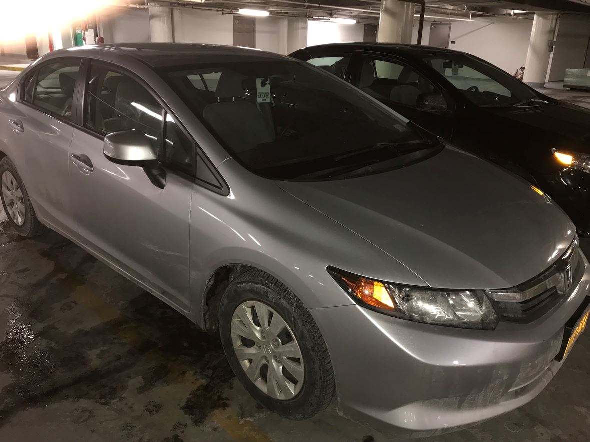 2012 Honda Civic for sale by owner in Rochester