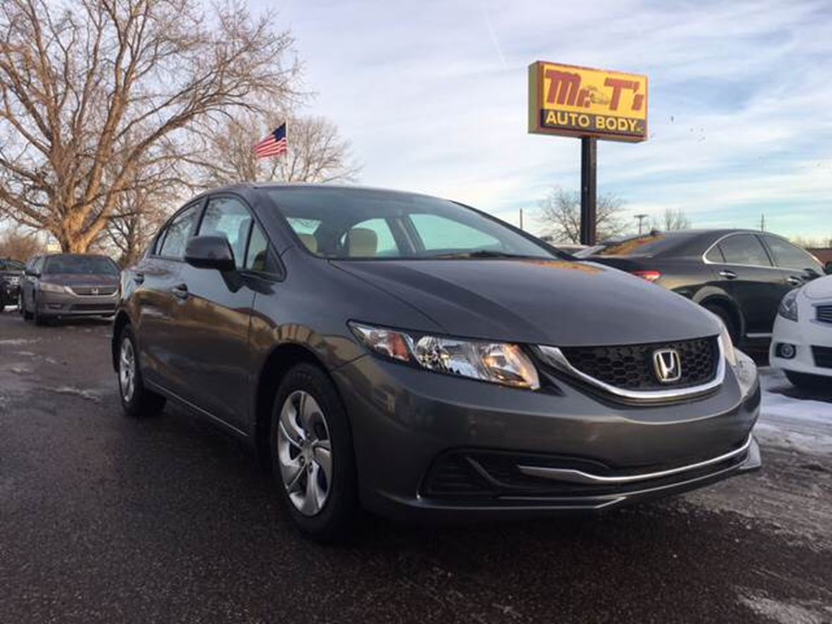 2013 Honda Civic for sale by owner in Minneapolis
