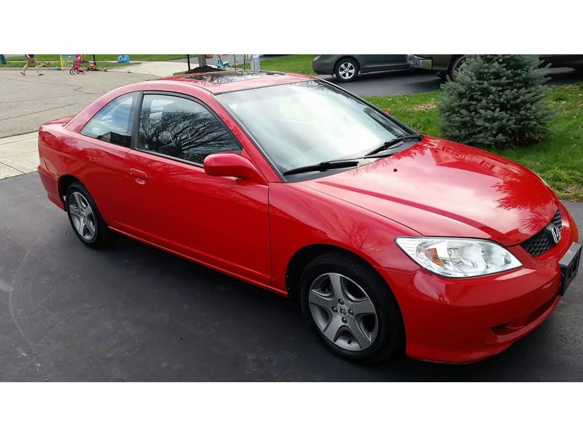 2004 Honda Civic Coupe for sale by owner in Columbus