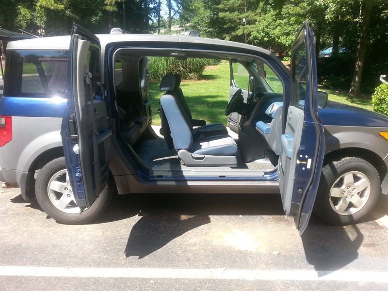 2003 Honda Element for sale by owner in STONE MOUNTAIN