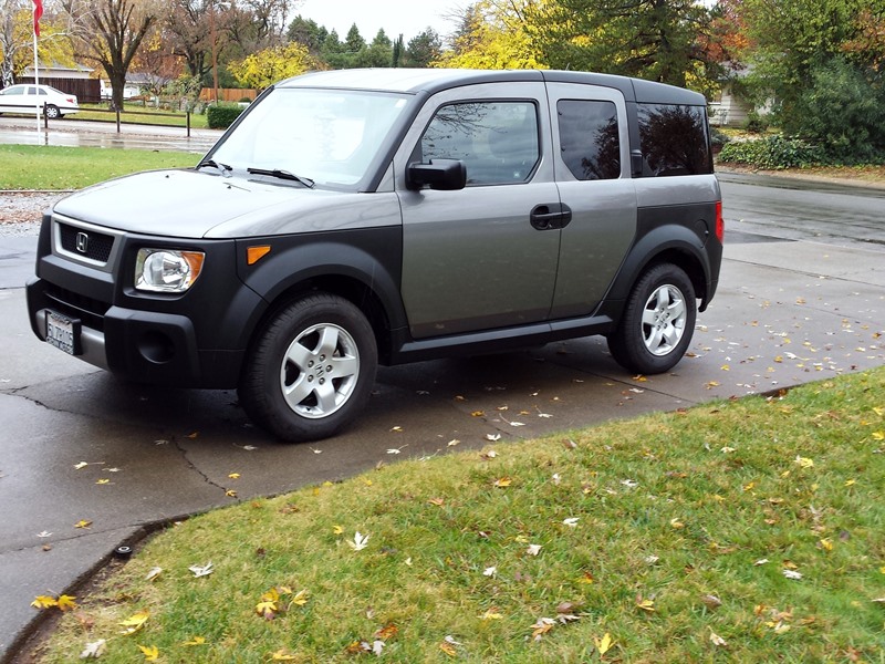 2005 Honda Element for sale by owner in REDDING