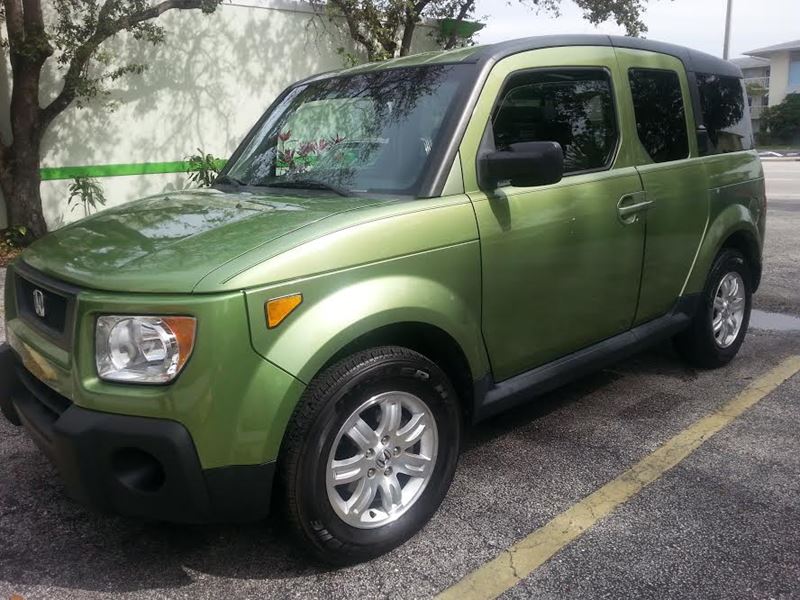 2006 Honda Element for sale by owner in Pompano Beach