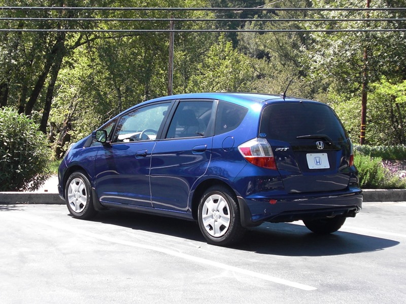 2012 Honda FIT for sale by owner in SAN JOSE