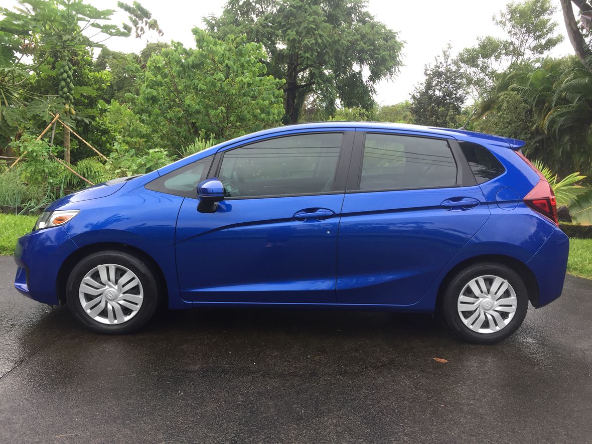 2015 Honda FIT for sale by owner in Hilo