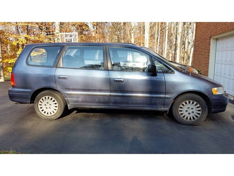 1996 Honda Odyssey for sale by owner in Sterling
