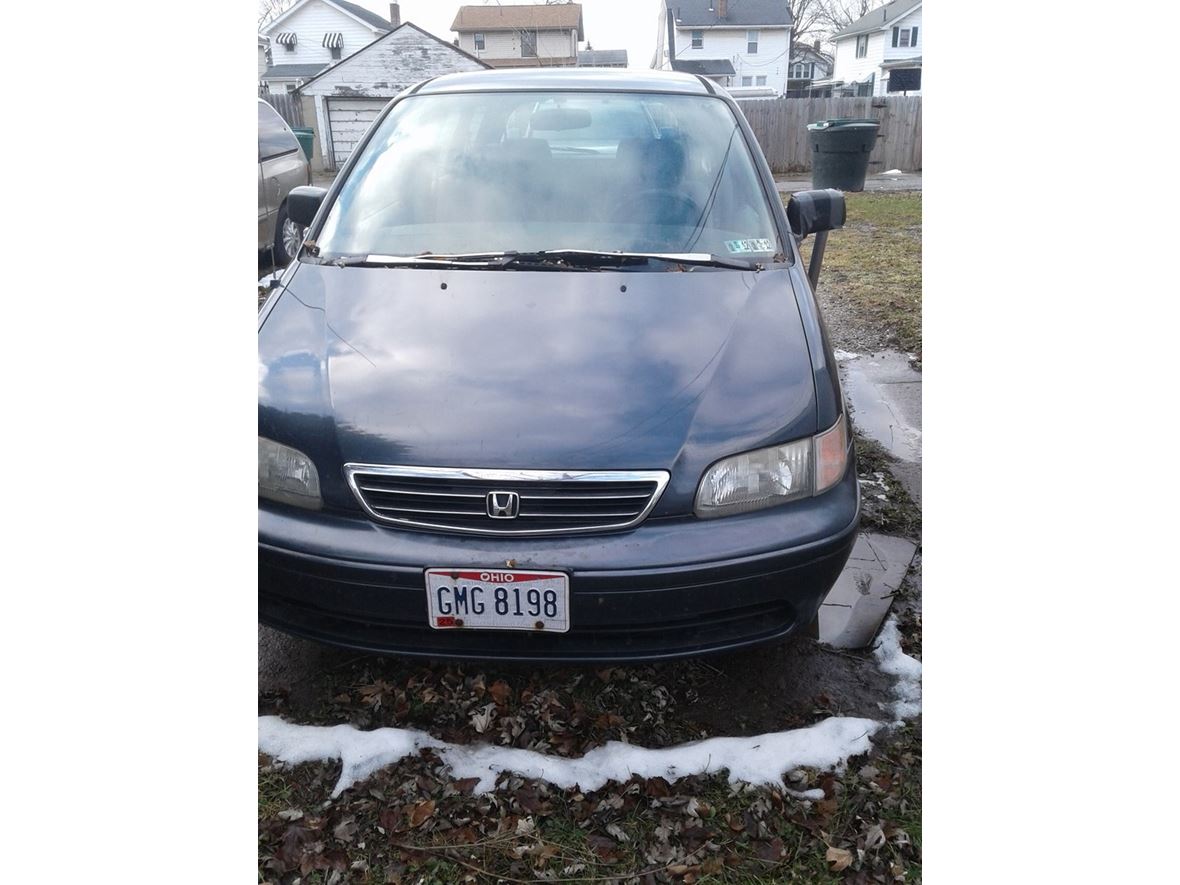 1997 Honda Odyssey for sale by owner in Columbus