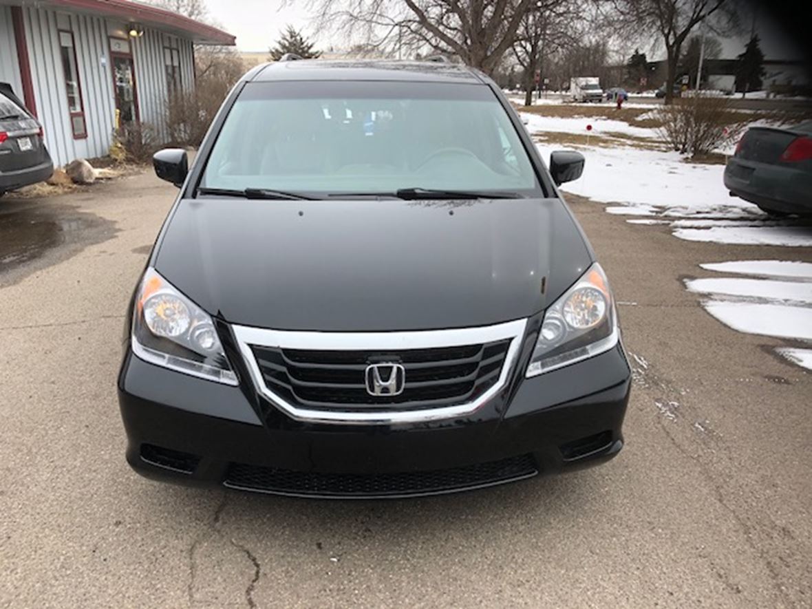 2010 Honda Odyssey for sale by owner in Minneapolis