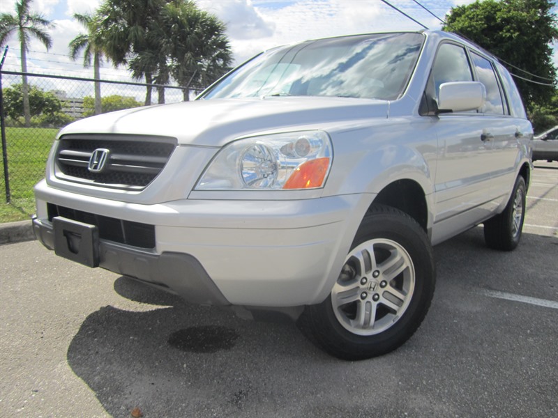 2005 Honda Pilot EX-L for sale by owner in FORT LAUDERDALE
