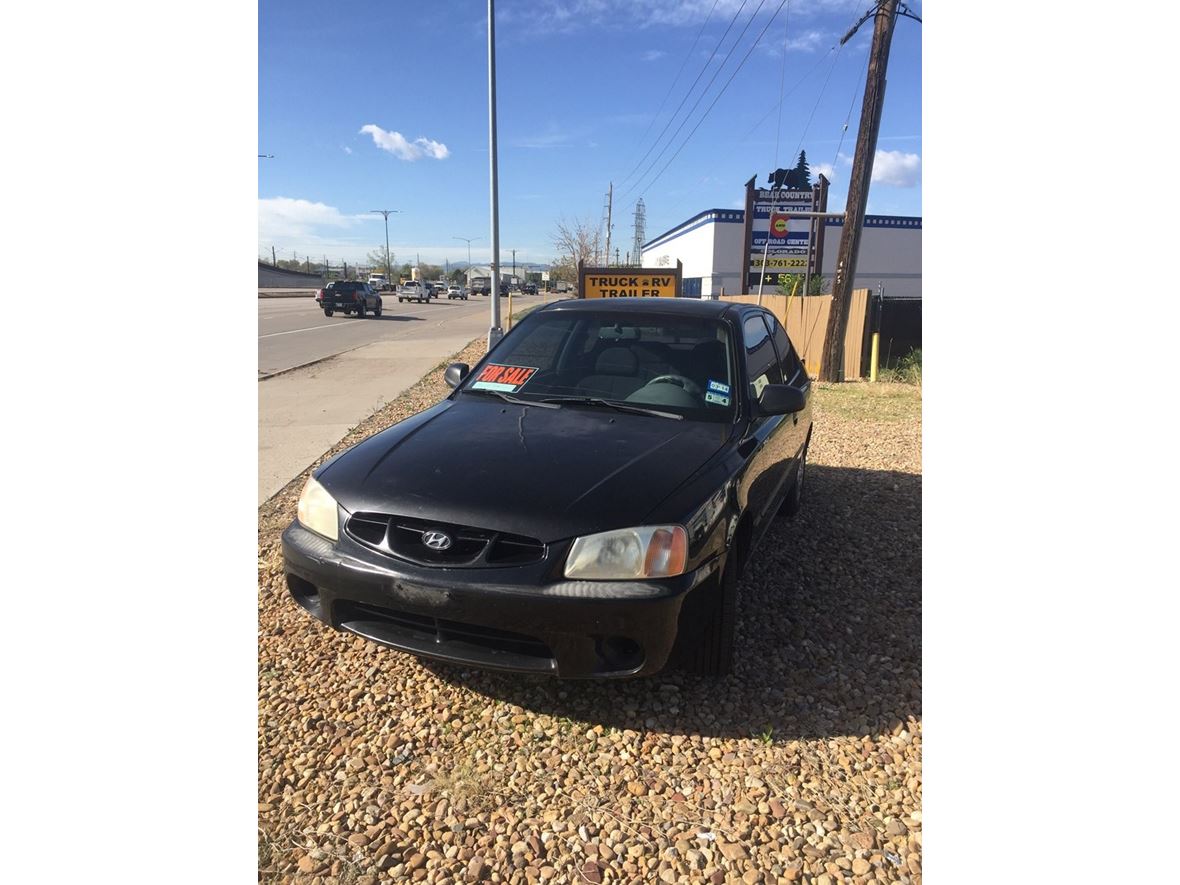 2002 Hyundai Accent for sale by owner in Englewood