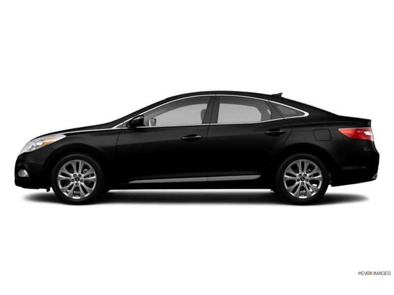 2013 Hyundai Azera for sale by owner in Concord