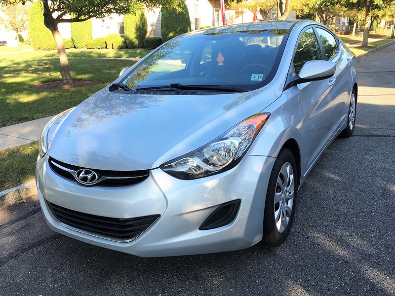 2012 Hyundai Elantra for sale by owner in Somerset