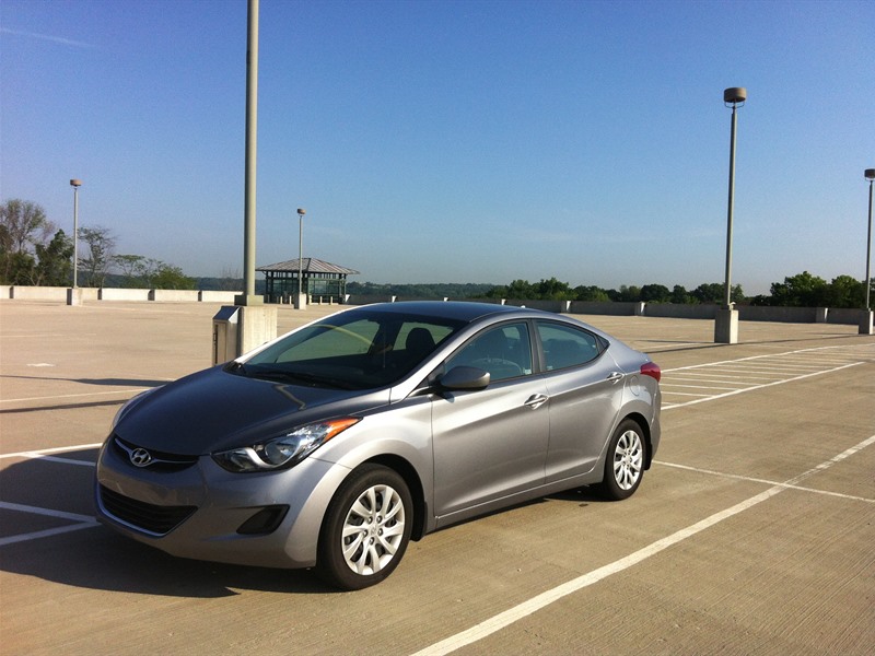 2013 Hyundai Elantra for sale by owner in INDEPENDENCE