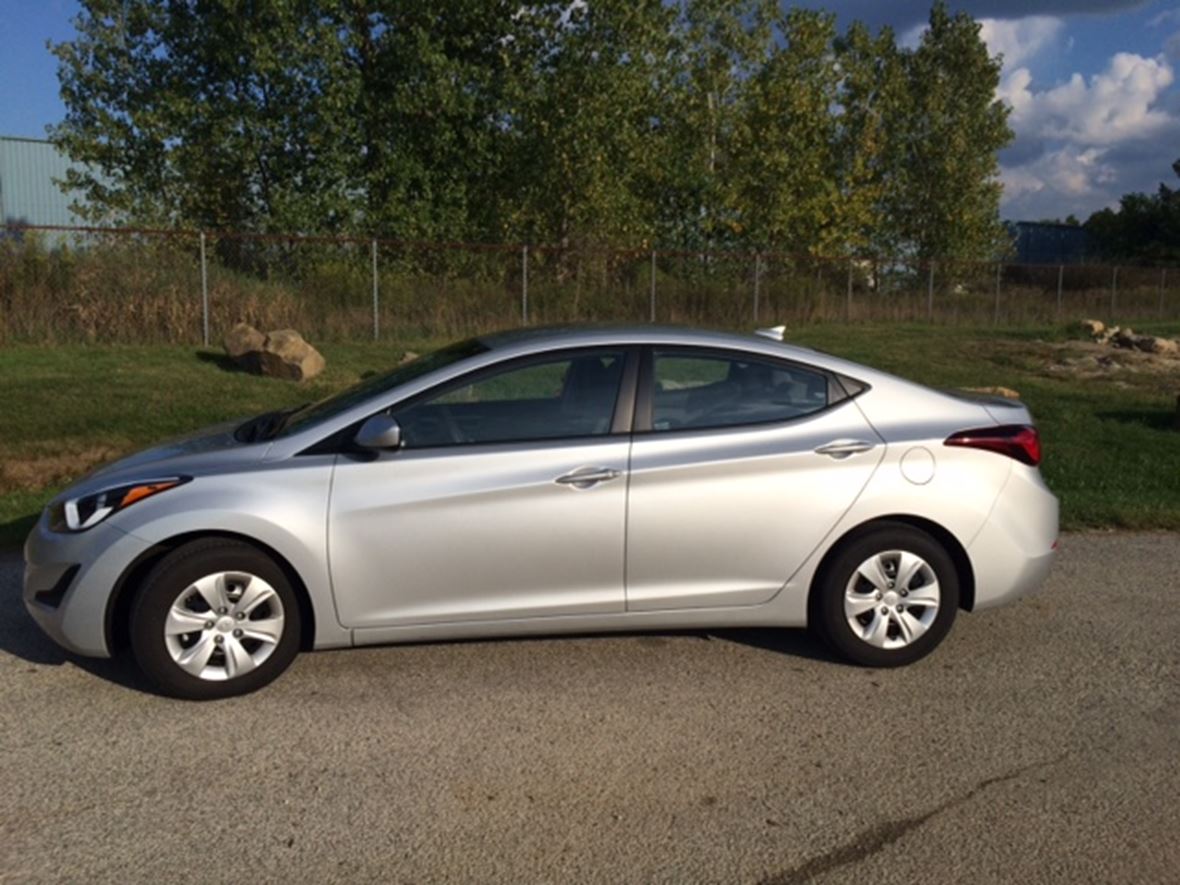 2016 Hyundai Elantra for sale by owner in Kent