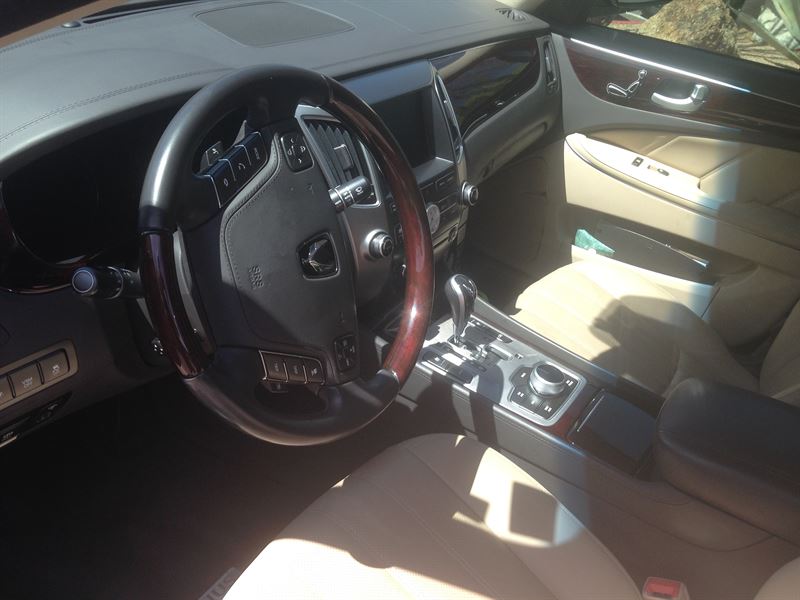 2012 Hyundai Equus for sale by owner in SCOTTSDALE
