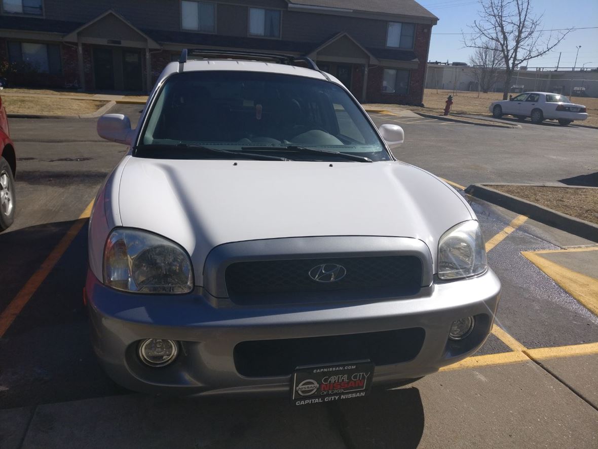 2004 Hyundai Santa Fe for sale by owner in Topeka
