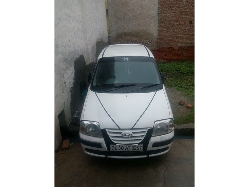 2006 Hyundai santro xing for sale by owner in Delhi