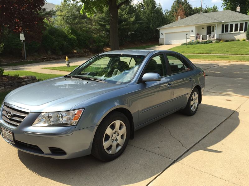 2010 Hyundai Sonata for sale by owner in Cleveland