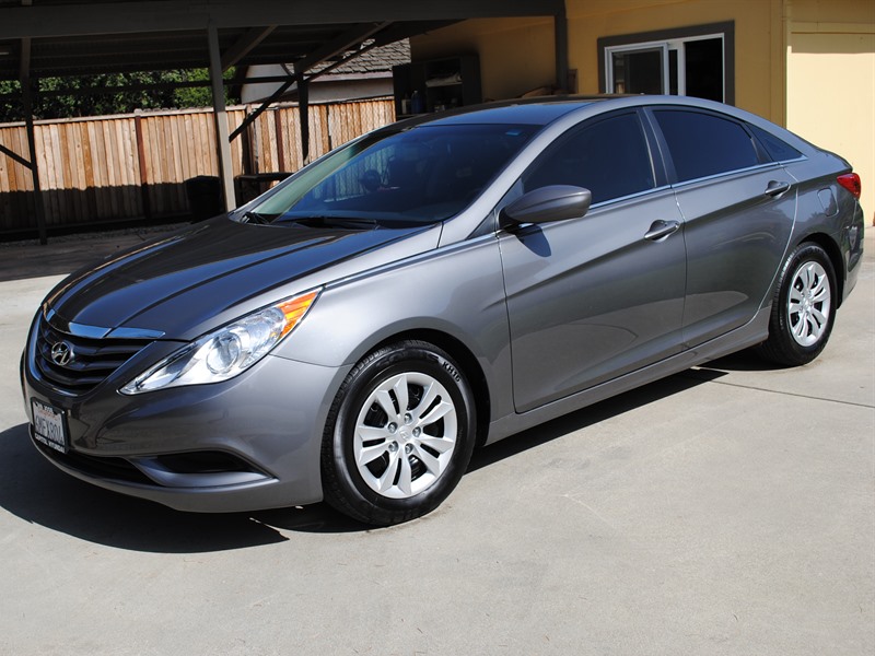 2011 Hyundai Sonata for sale by owner in GILROY
