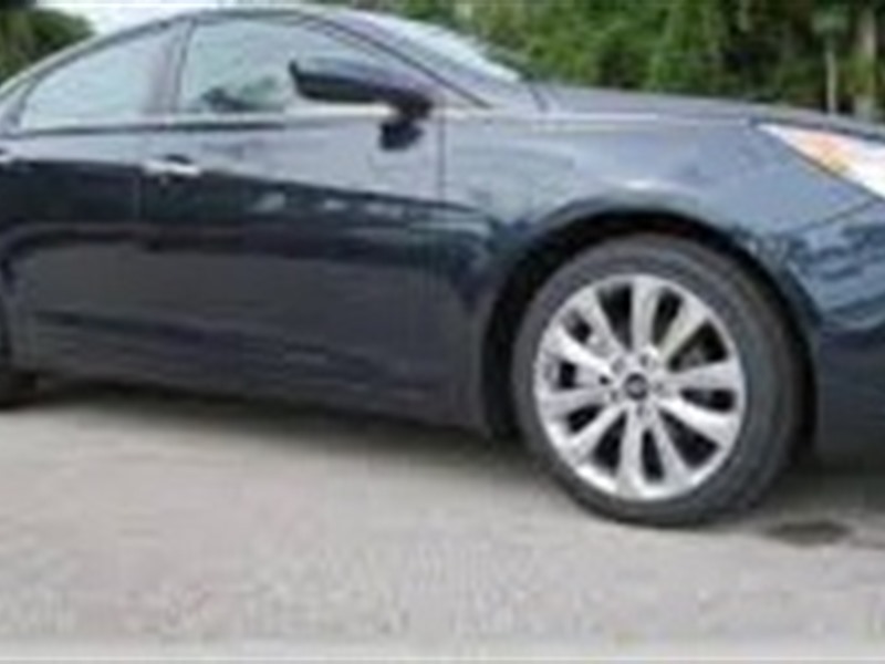 2013 Hyundai Sonata for sale by owner in MISSOURI CITY