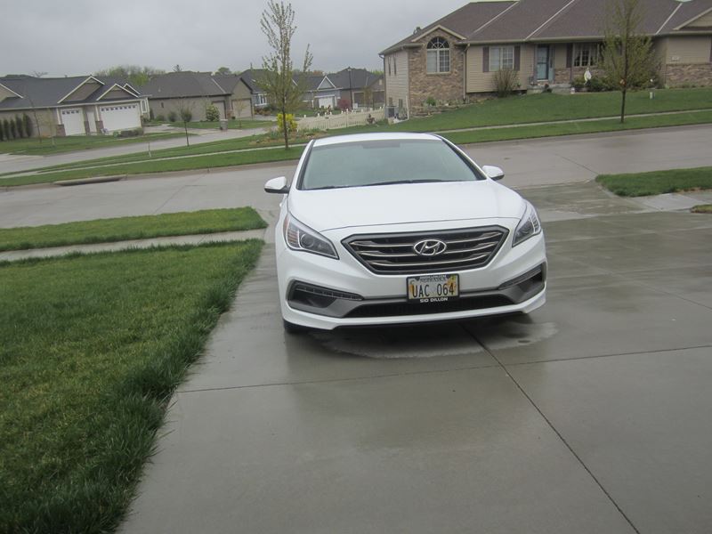 2015 Hyundai Sonata for sale by owner in Lincoln