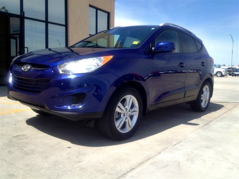 2011 Hyundai Tucson for sale by owner in ARDMORE