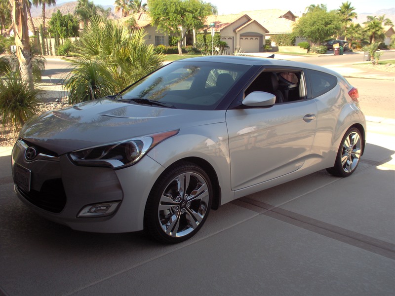 2013 Hyundai Veloster for sale by owner in LA QUINTA