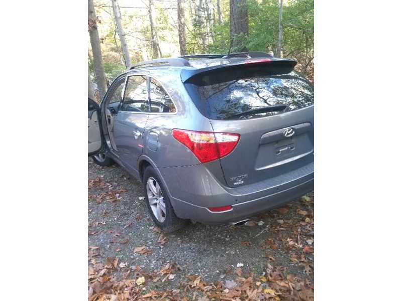 2007 Hyundai Veracruz for sale by owner in WADING RIVER