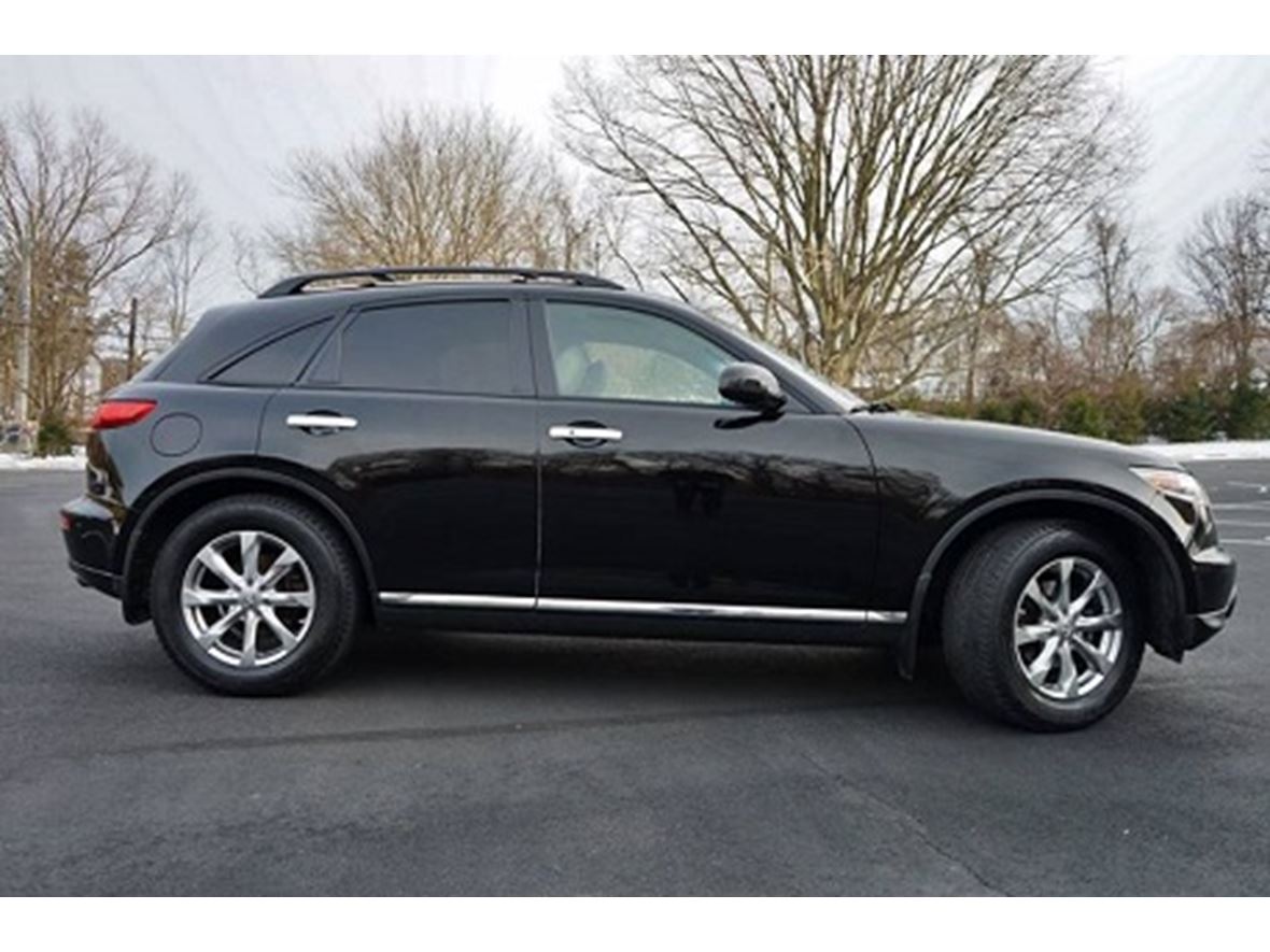 2007 Infiniti FX35 for sale by owner in Grand Rapids