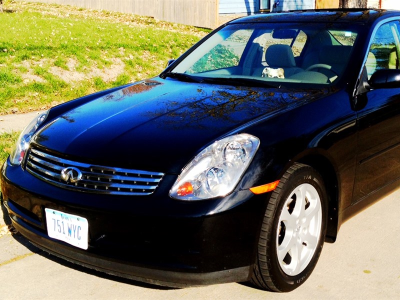 2003 Infiniti G35 for sale by owner in DES MOINES