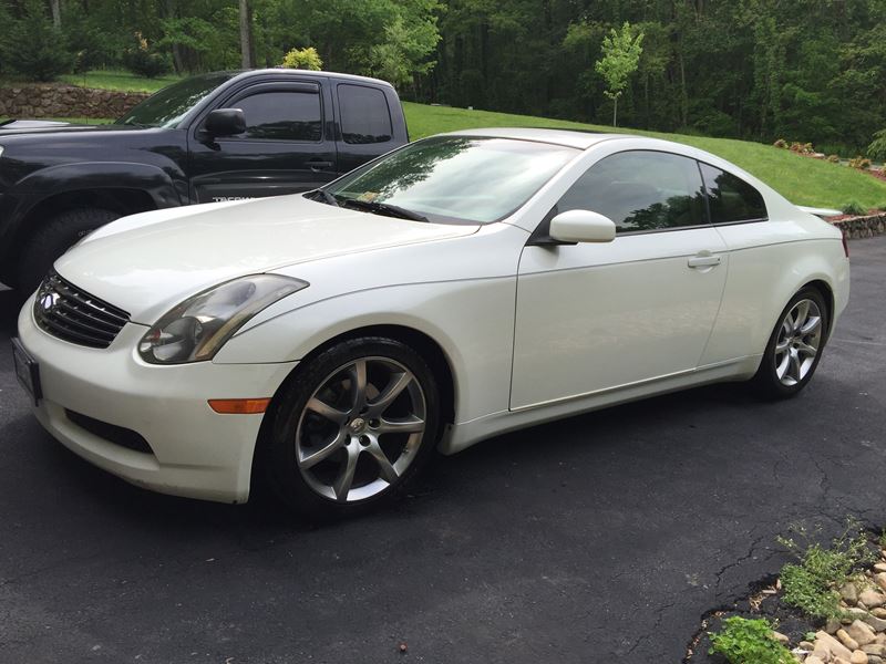 2004 Infiniti G35 for sale by owner in Forest