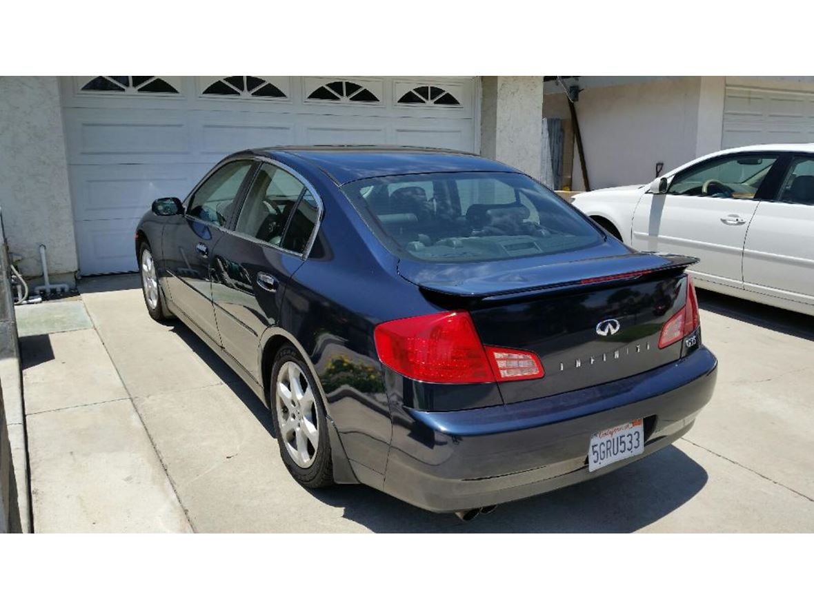 2004 Infiniti G35 for sale by owner in Santa Ana