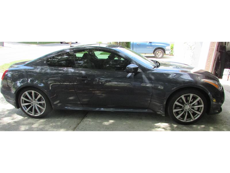 2008 Infiniti G37 Coupe for sale by owner in Riverview