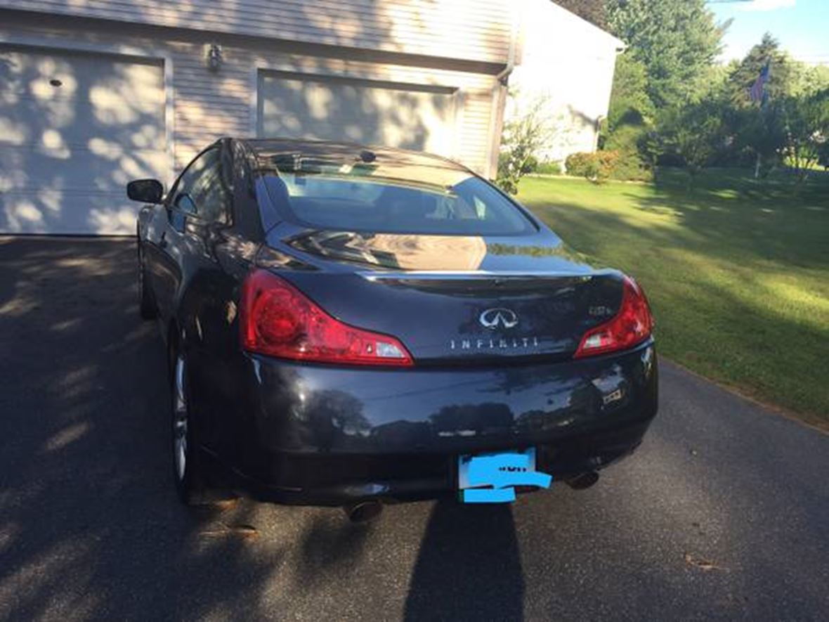 2010 Infiniti G37 Coupe for sale by owner in East Haven