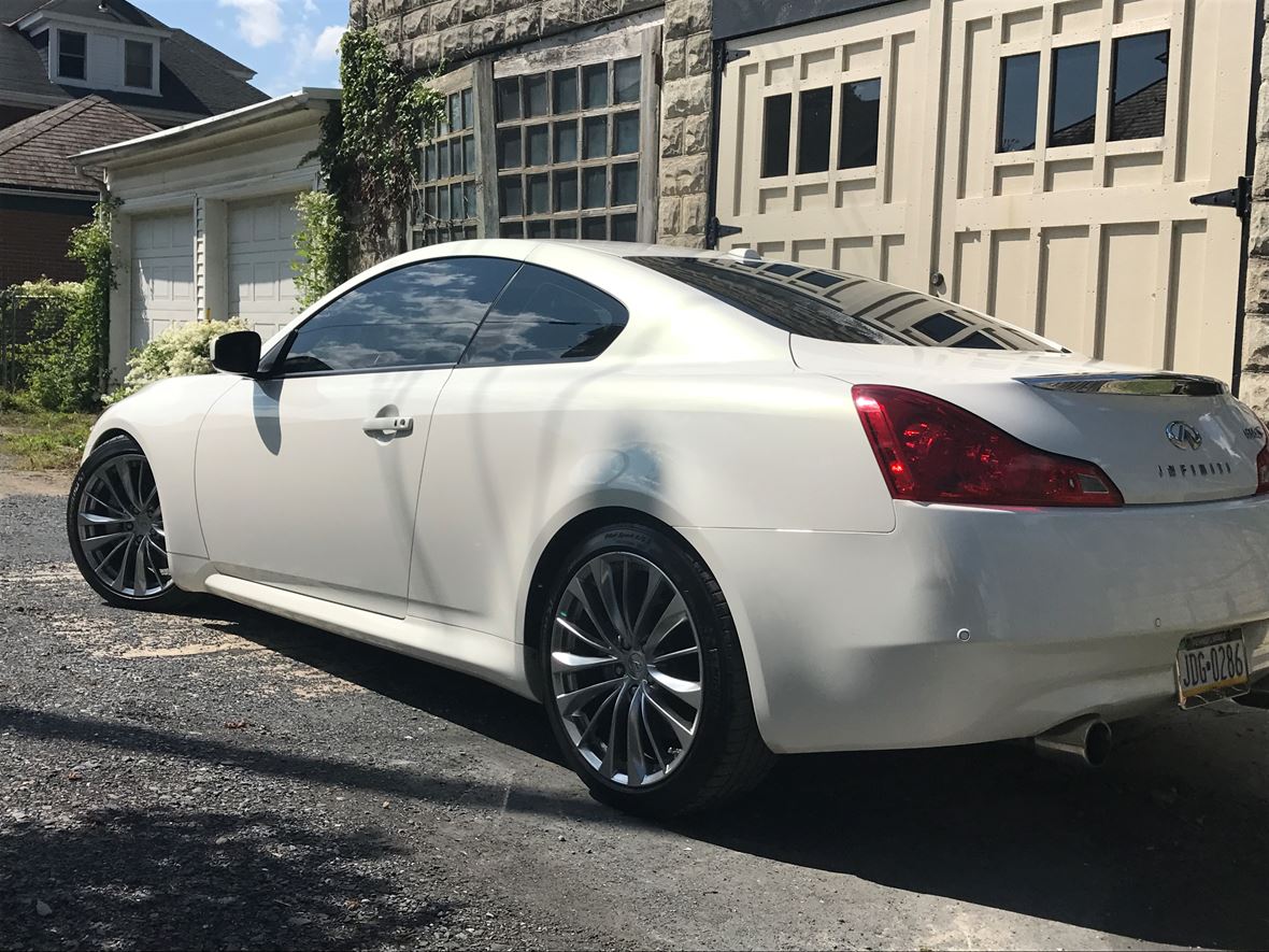 2013 Infiniti G37 Coupe for sale by owner in Easton