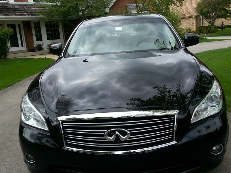 2012 Infiniti M37X for sale by owner in BROOKFIELD