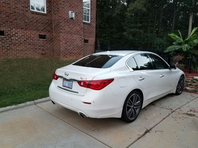 2014 Infiniti Q50 for sale by owner in Matthews